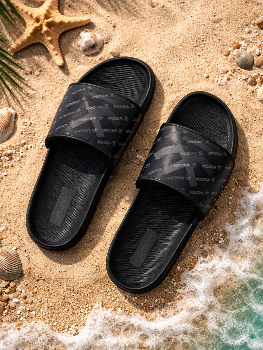 WROGN Men Printed Sliders