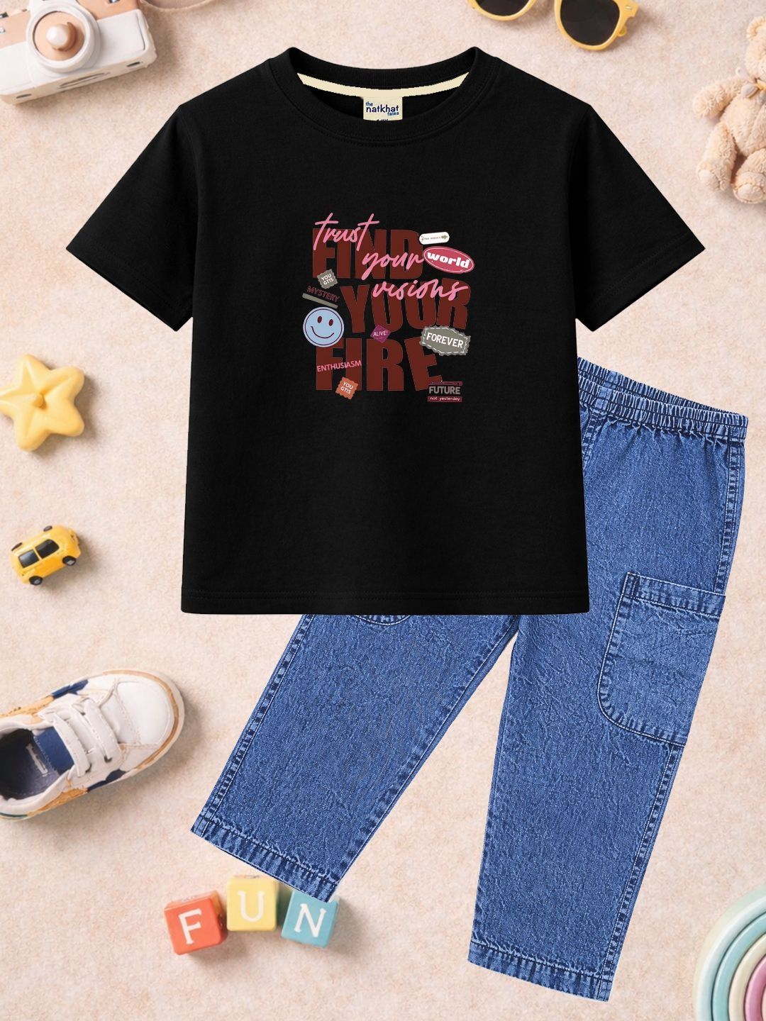 The Natkhat Tales Unisex Kids Printed T-shirt with Trousers