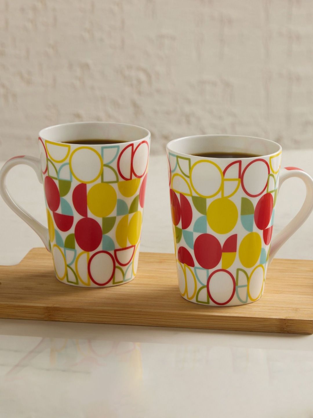 United Colors of Benetton United Colors of Benetton White & Red Geometric Printed Glossy Mugs