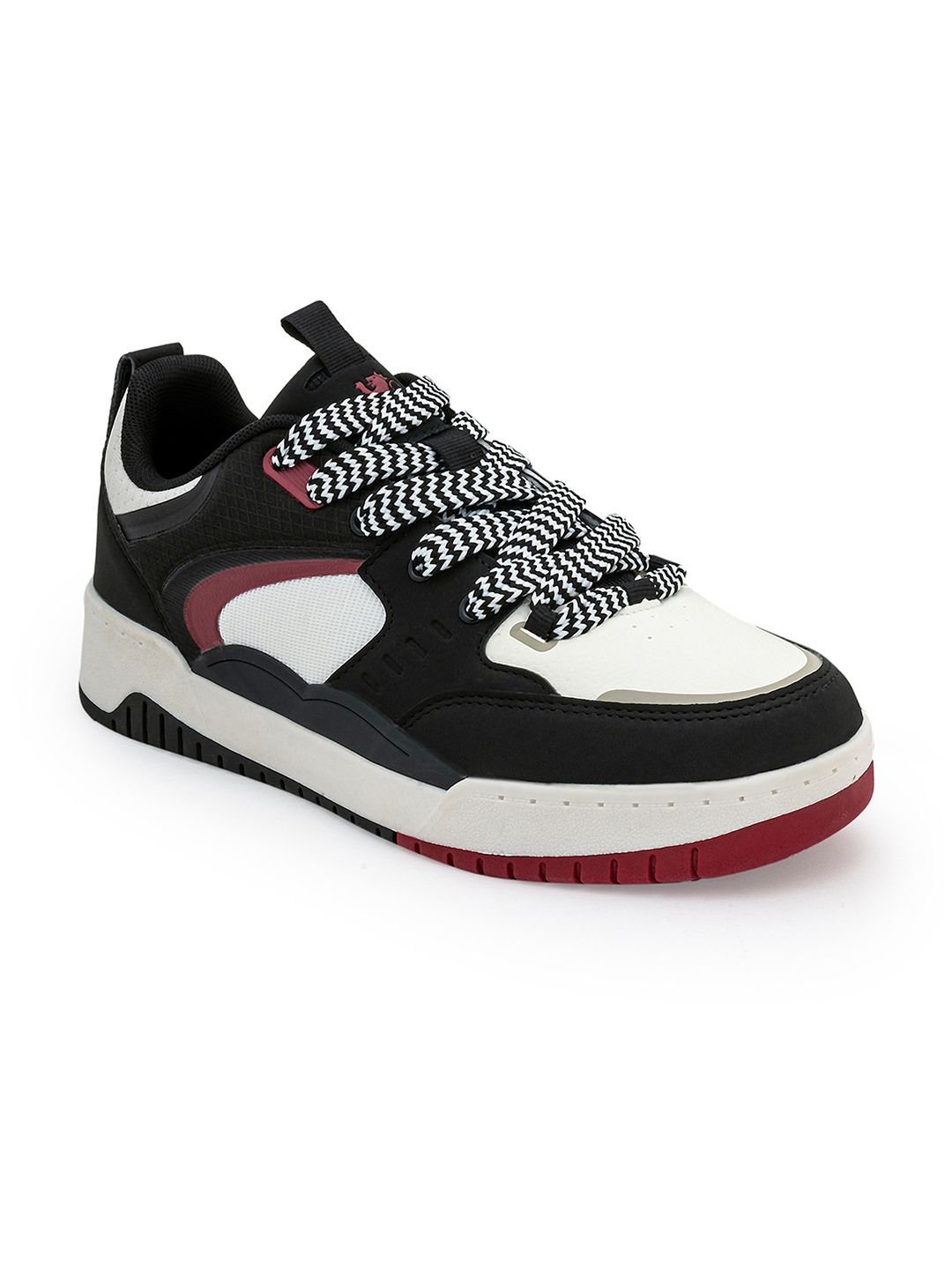 Red Tape Men Colourblocked Sneakers