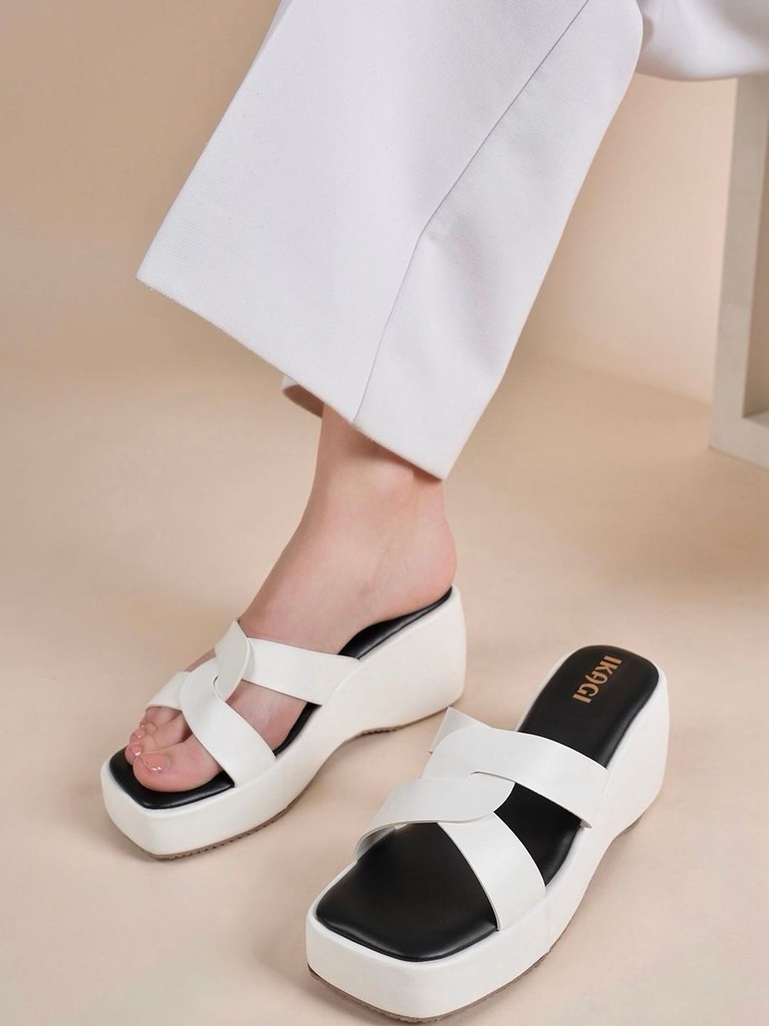 IKAGI Platform Sandals