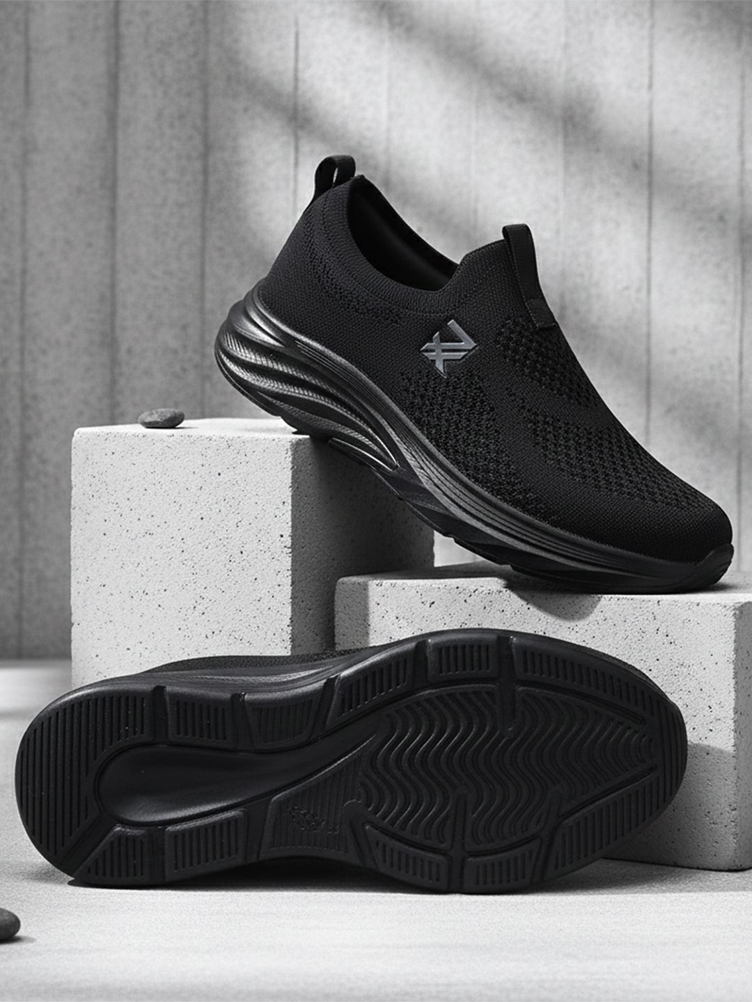 Liberty LEAP7X Men Black & Dark Grey Memory Foam Knit-Mesh Slip-On Walking Shoes