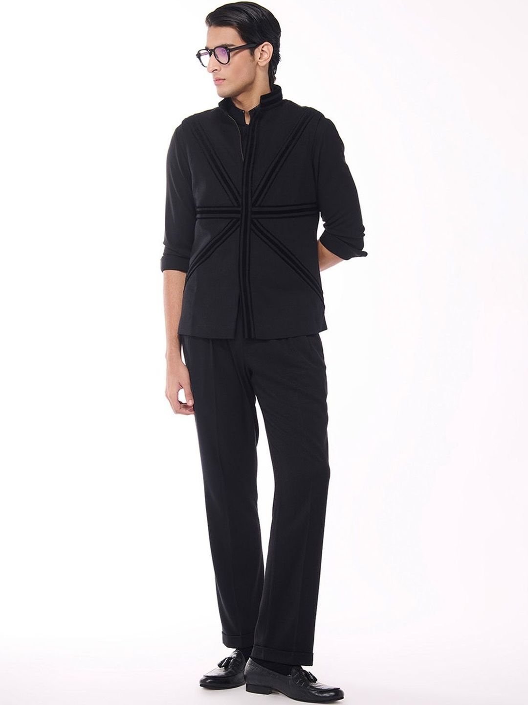 S&N by Shantnu Nikhil Mandarin Collar Velvet Jacket