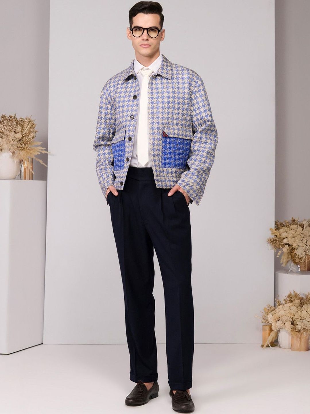 S&N by Shantnu Nikhil Men Houndstooth Checked Woven with Patchwork Jacket