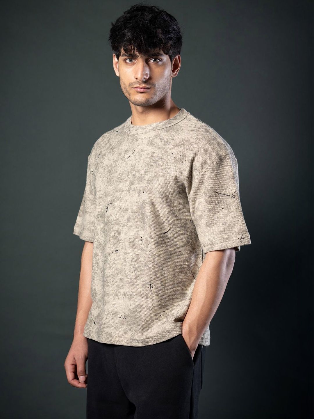 Powerlook Men Printed Drop-Shoulder Sleeves T-shirt