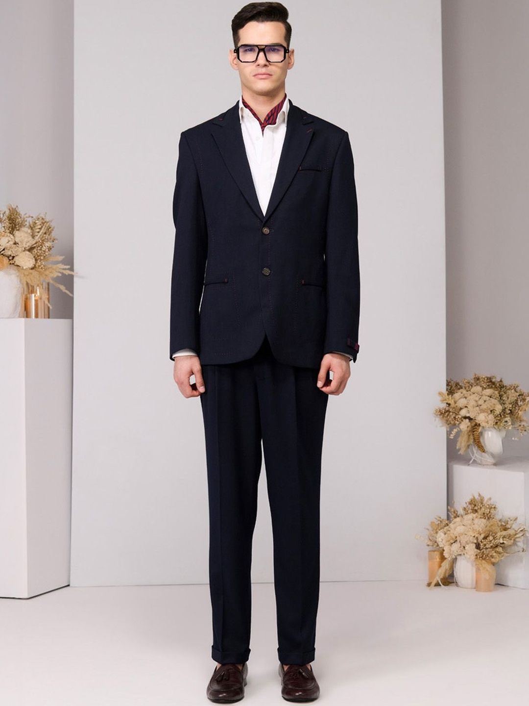 S&N by Shantnu Nikhil Men Tailored Jacket