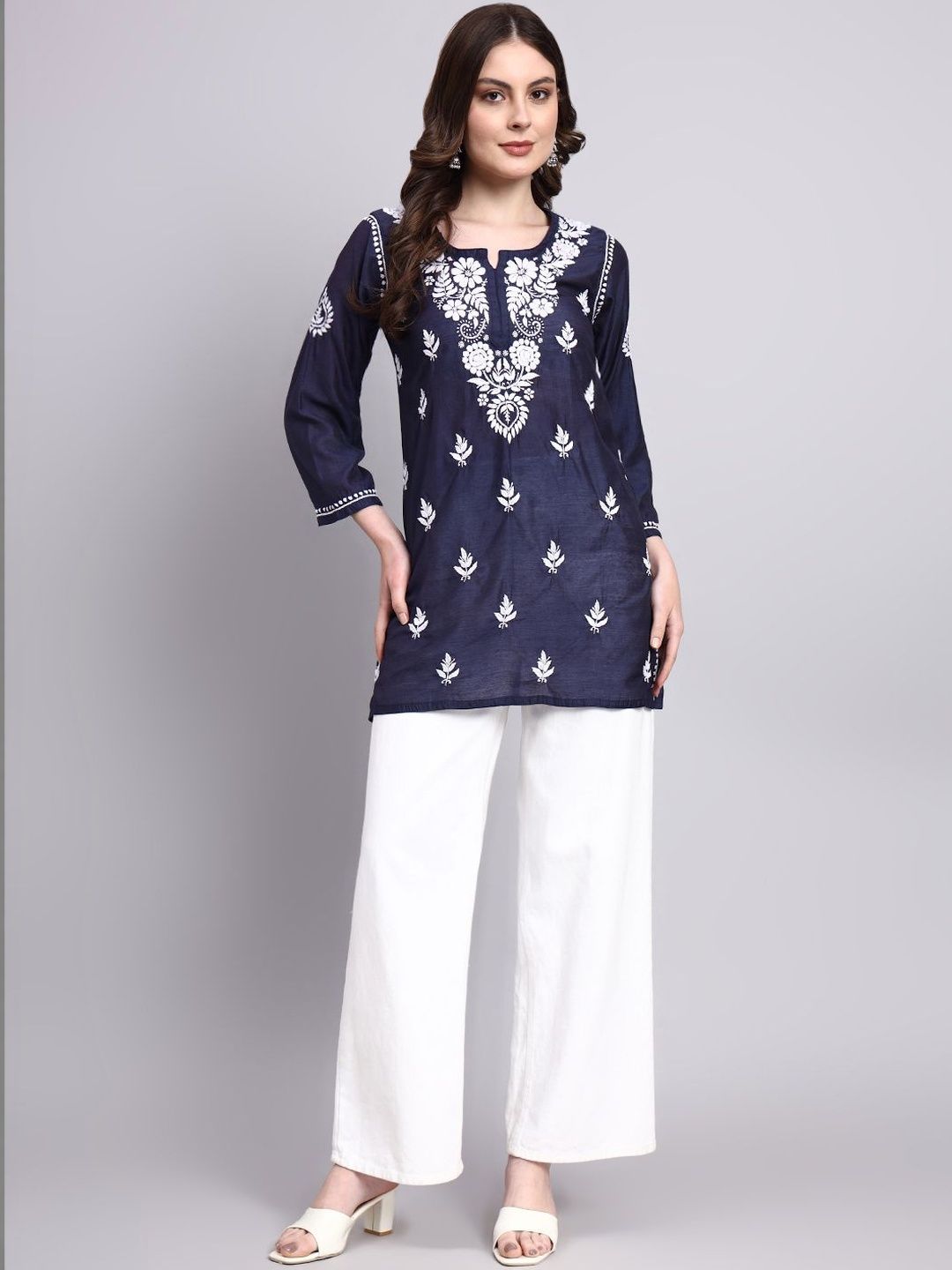 The Chikan Label Ethnic Motifs Embroidered Chikankari Chikankari Kurti