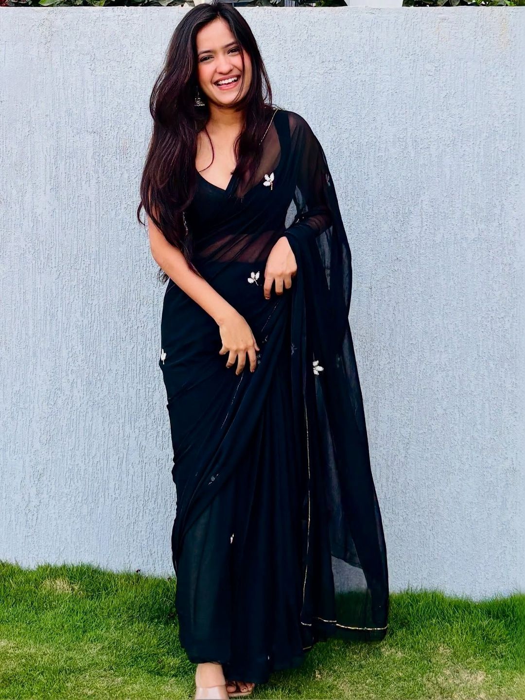 HERE&NOW Floral Embroidered Pure Chiffon Designer Saree