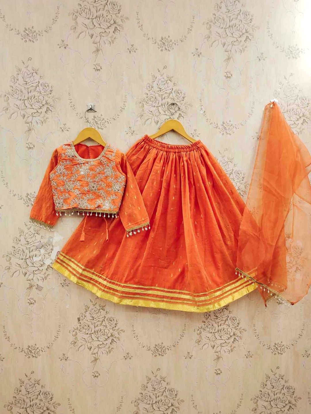 JOVK DESIGN Girls Embellished Sequinned Tie and Dye Ready to Wear Lehenga & Blouse With Dupatta