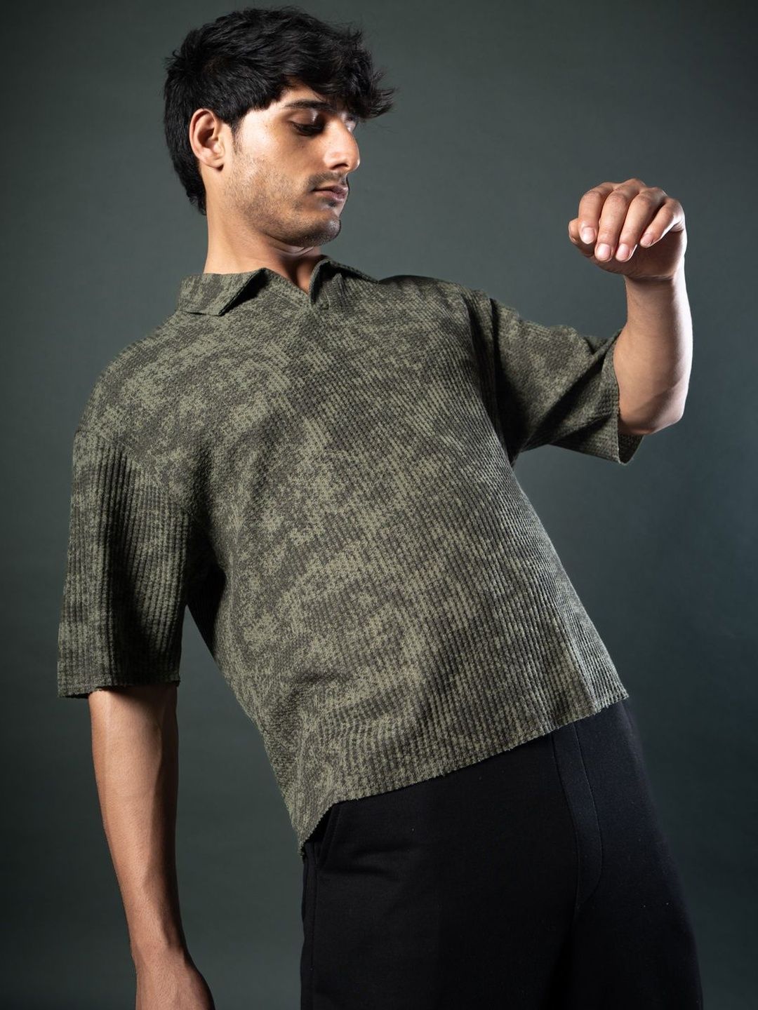 Powerlook Men Printed Polo Collar Drop-Shoulder Sleeves T-shirt