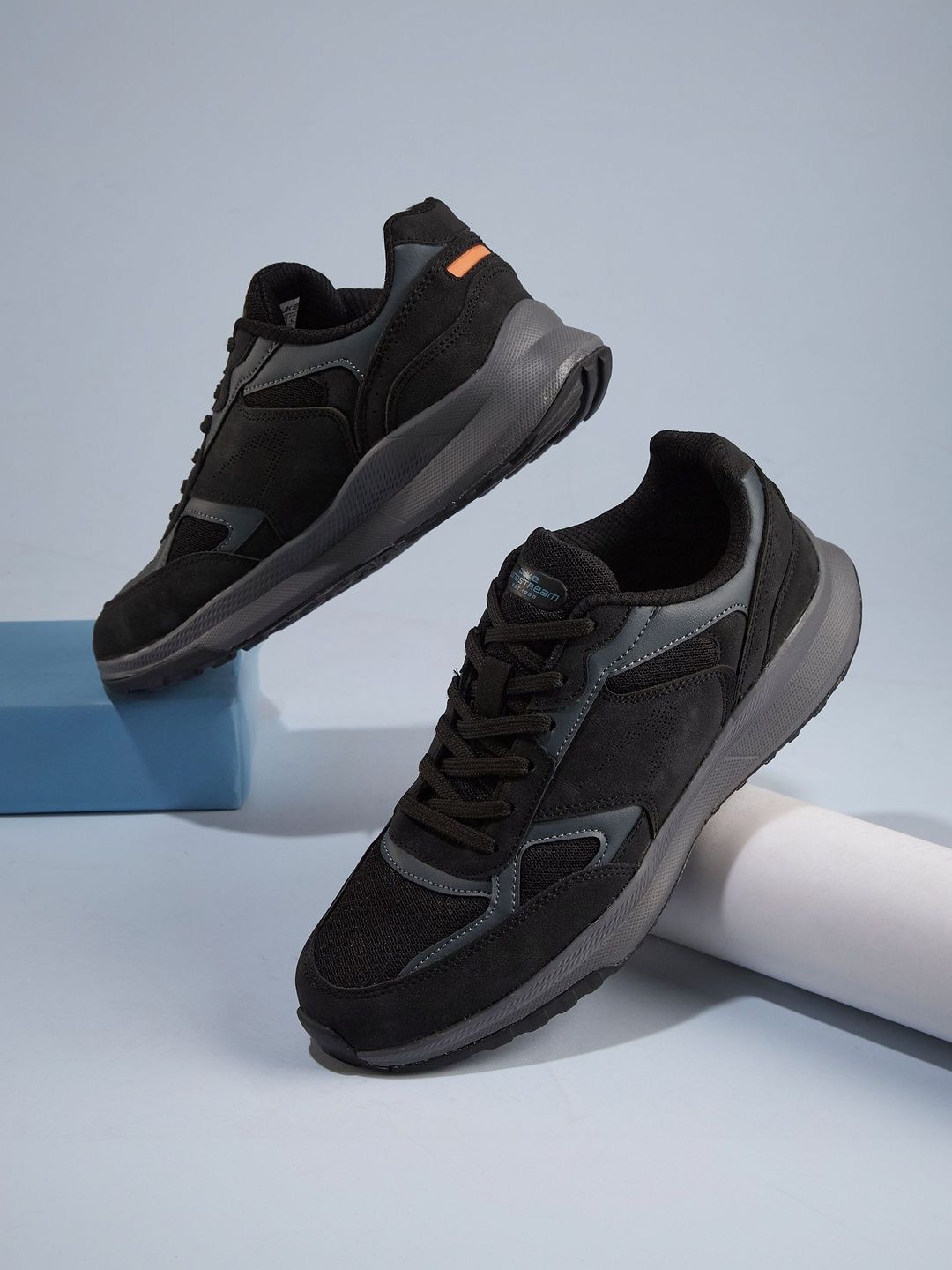 Duke Men Solid Mesh Running Shoes