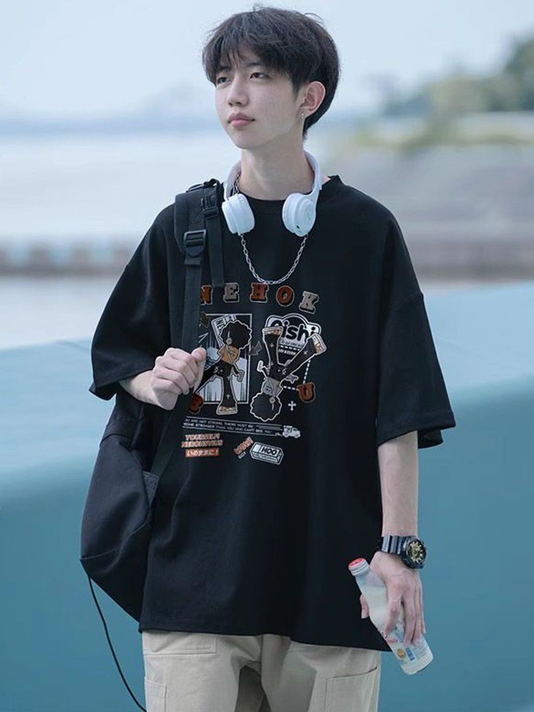 StyleCast x Revolte Men Printed Raw Edge T-shirt