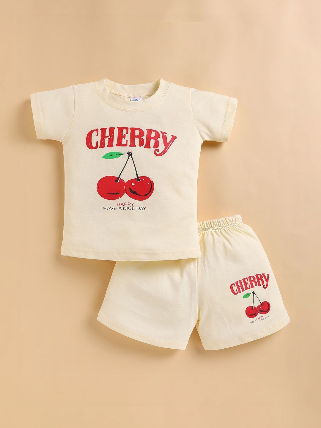 NUTTY BUTTY Girls Printed T-shirt with Shorts