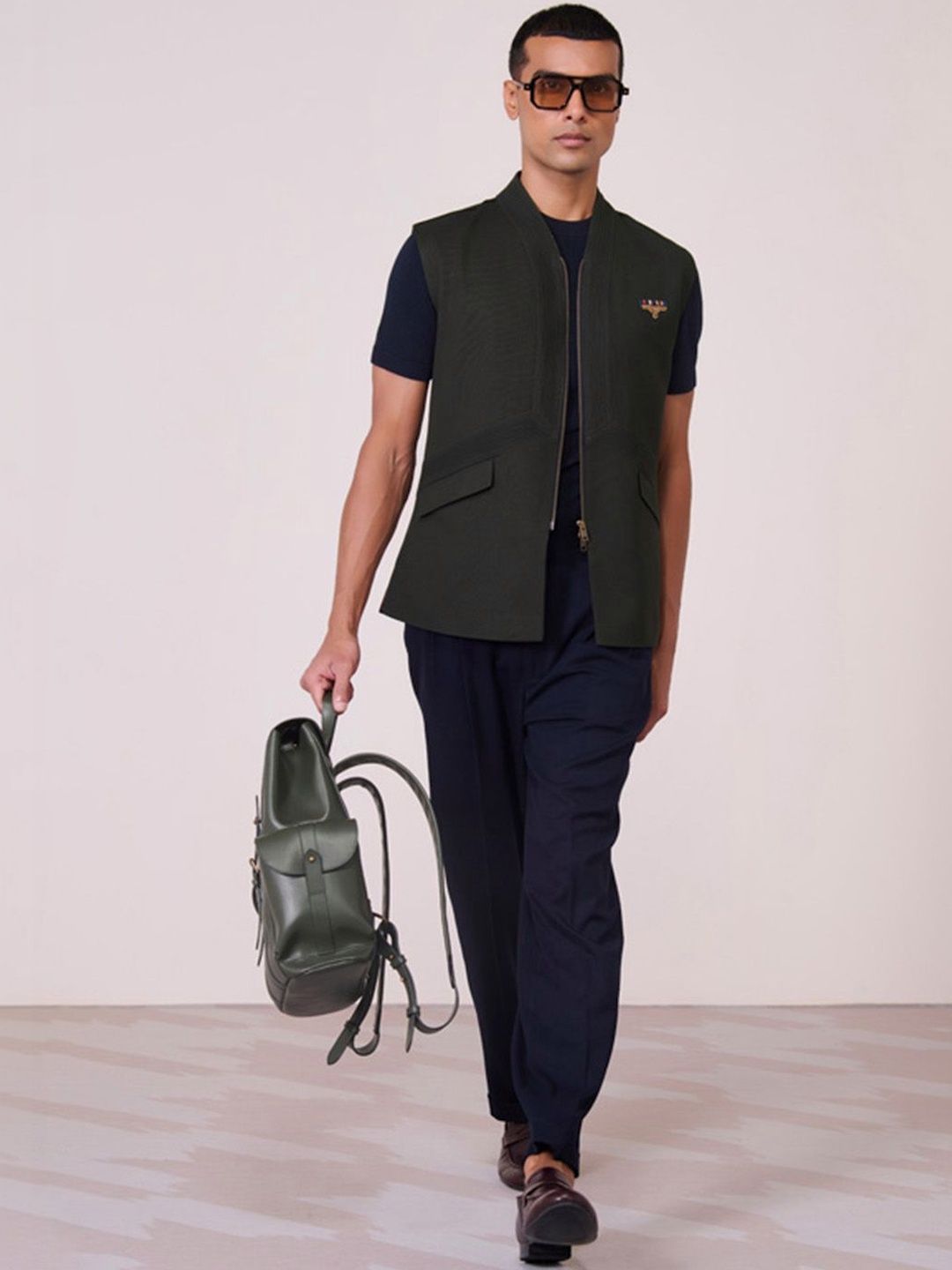 S&N by Shantnu Nikhil Men Tailored Jacket
