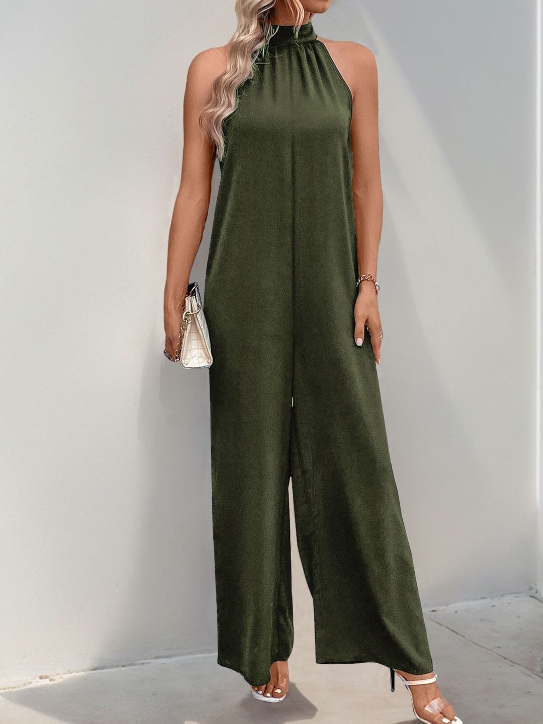 NOWI Halter Neck Basic Jumpsuit