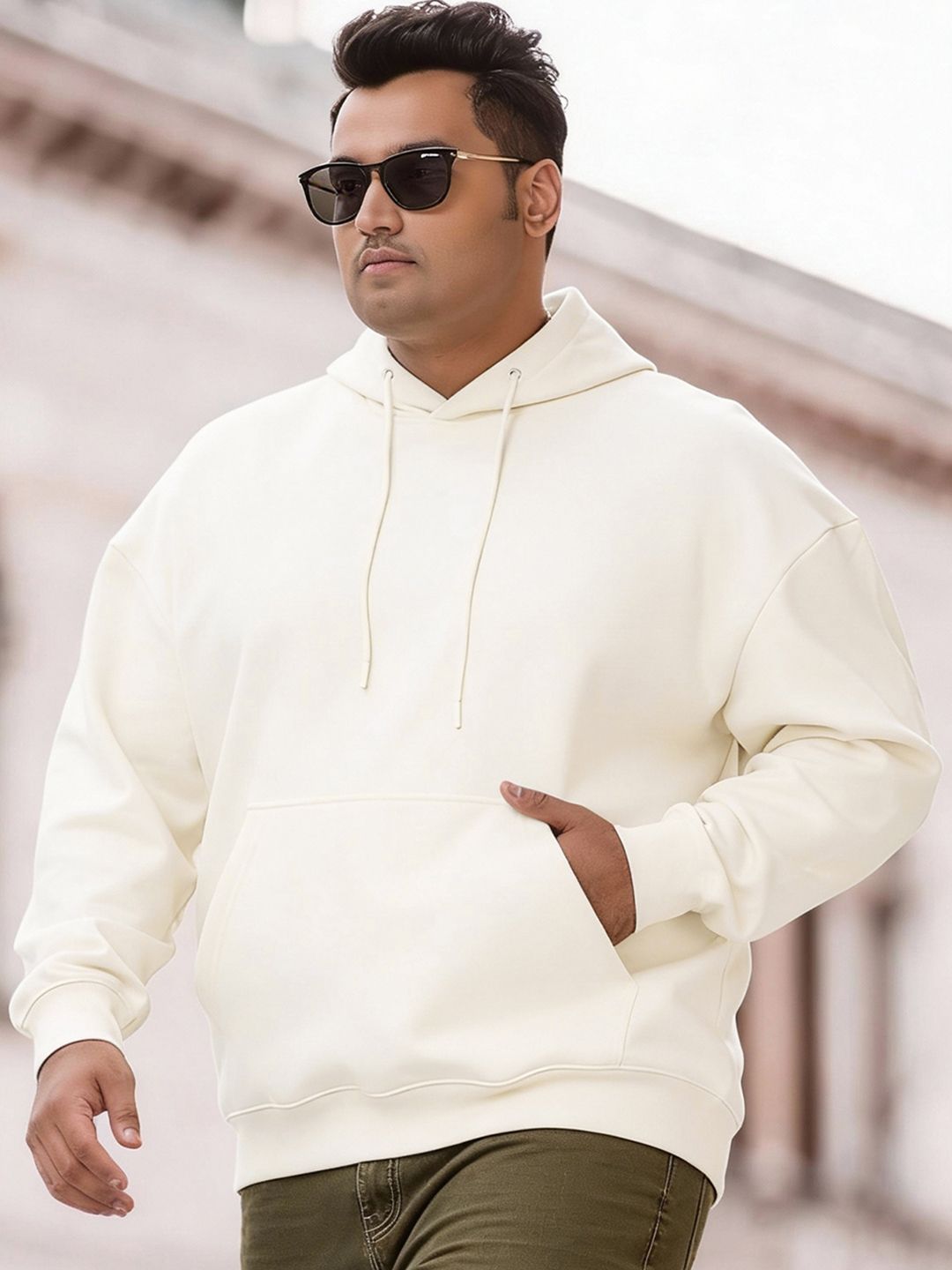 Bewakoof Heavy Duty Men Sweatshirt