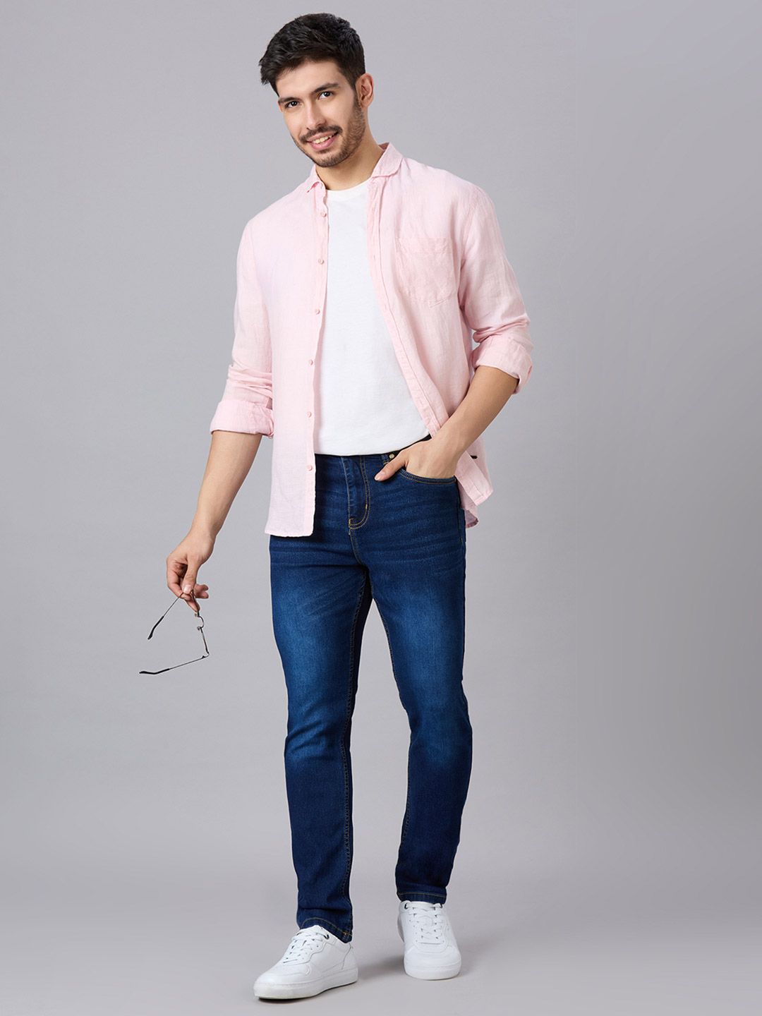 Style Quotient Men Solid Narrow Skinny Fit Mid-Rise Light Fade Stretchable Jeans