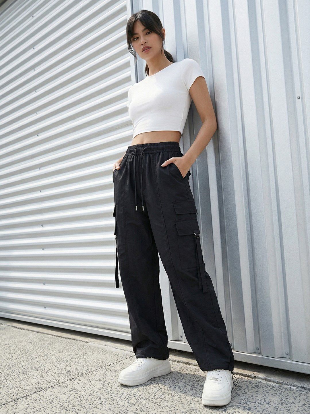 glitchez Women High-Rise Cargos Trousers