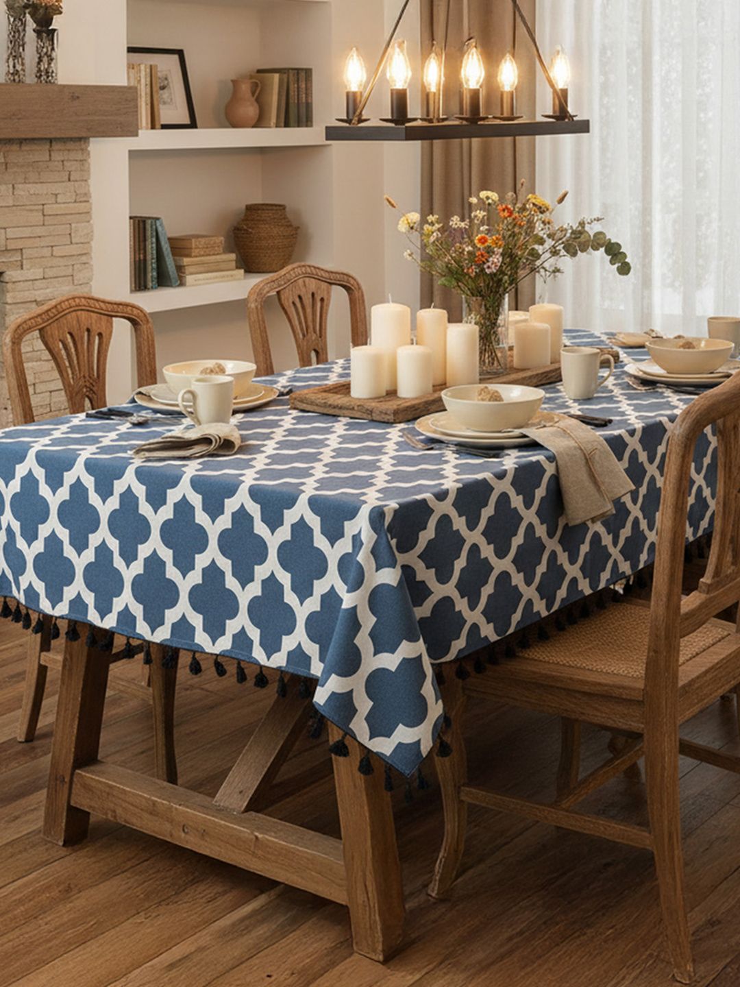 HOMEMONDE HOMEMONDE Blue Geometric Printed Cotton 4-Seater Table Cover