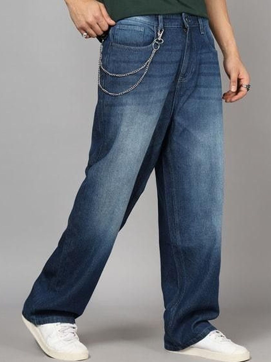 me Queen Men Straight Fit Mid-Rise Light Fade Jeans