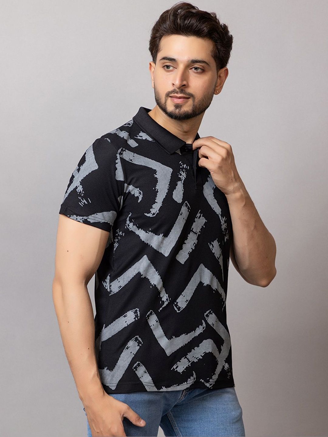 TRIUS Men Printed Polo Collar T-shirt