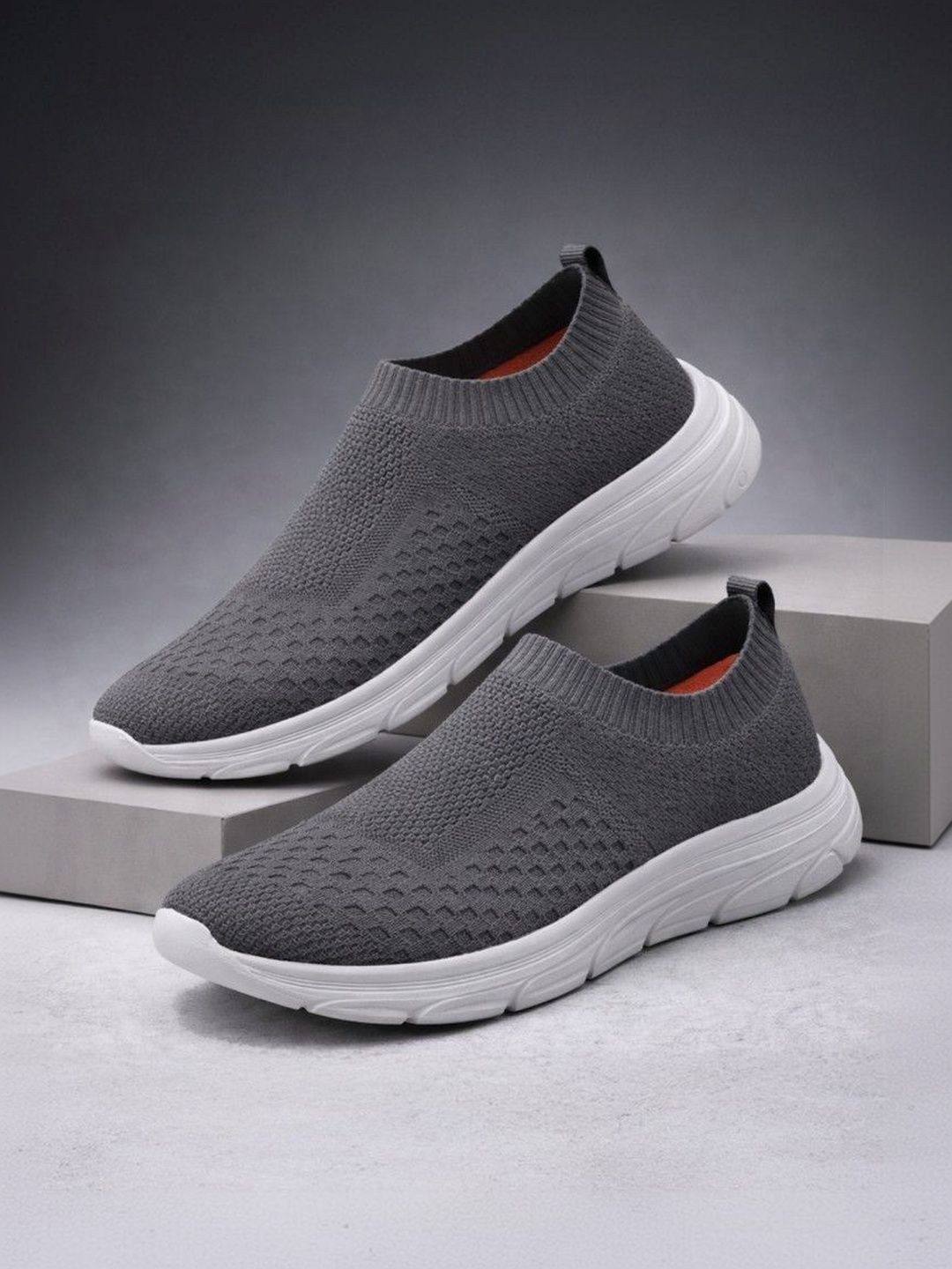 KRAASA Wooven Knit Grey Textile Slip-On Walking Shoes