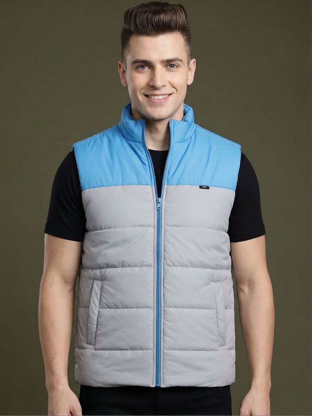 AR-FIT Men Colourblocked Lightweight Puffer Jacket