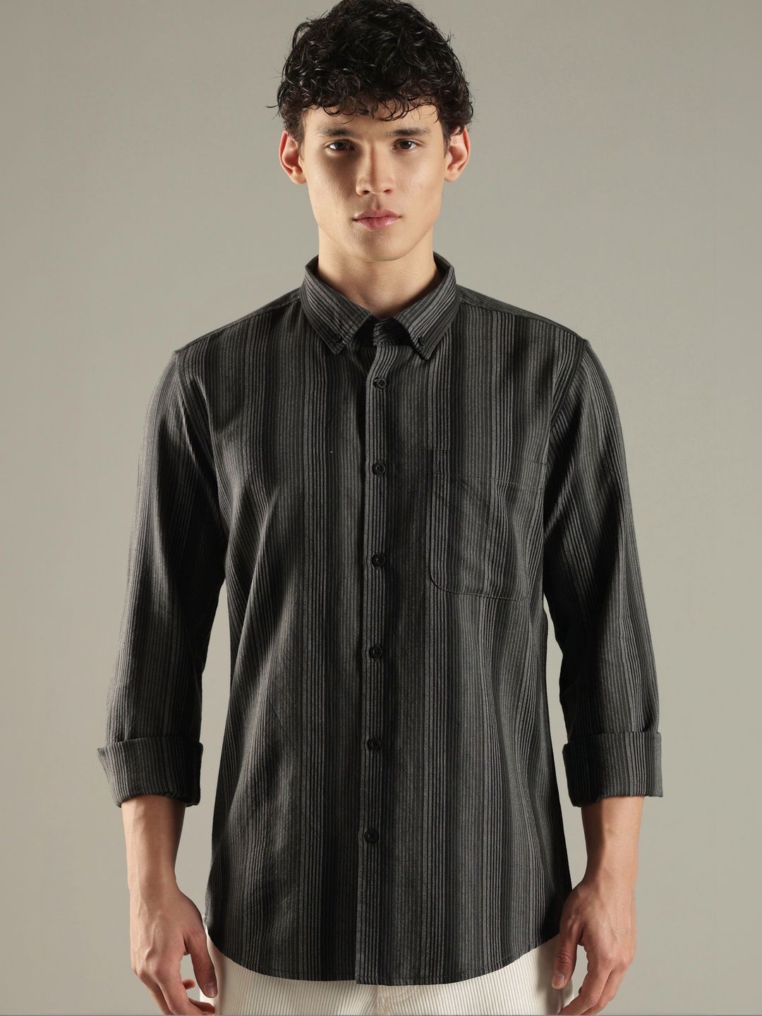 HERE&NOW Men Slim Fit Striped Casual Shirt