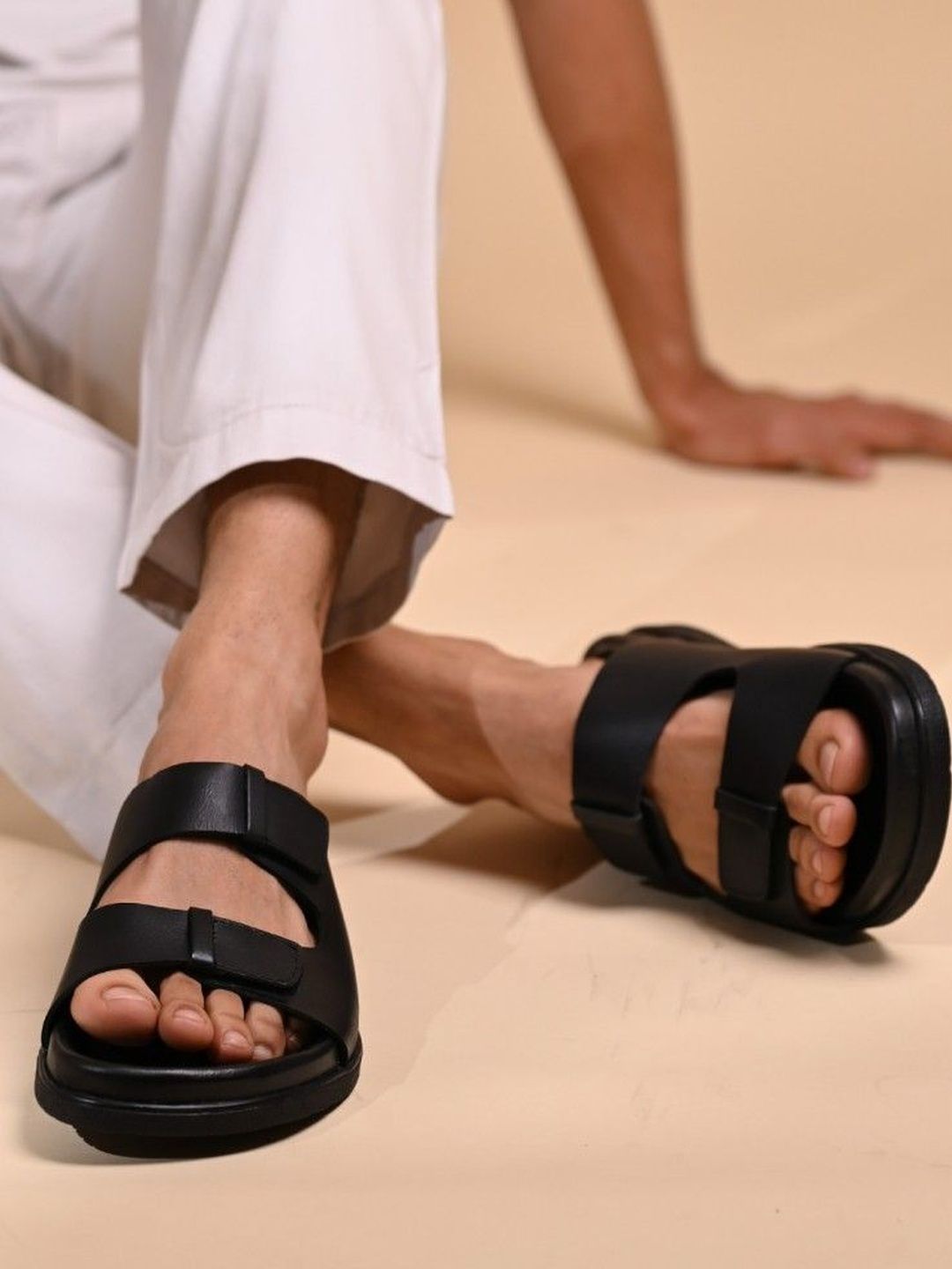 Zanzibar Living Men Slip-On