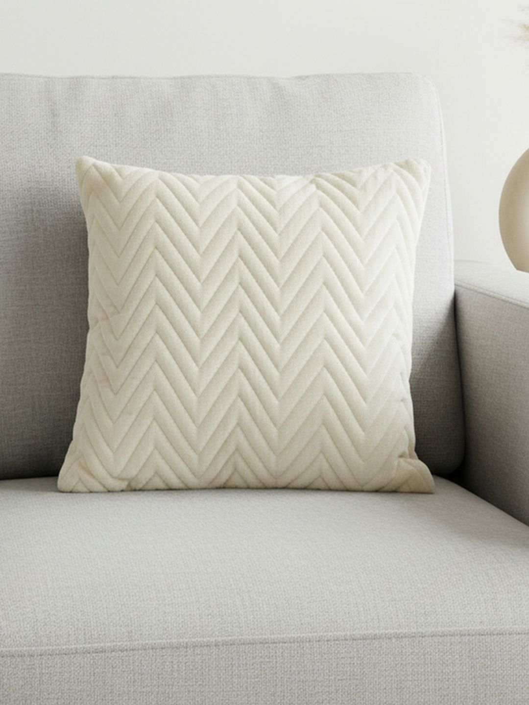 HOMEMONDE HOMEMONDE Off White Geometric Square Cushion Covers