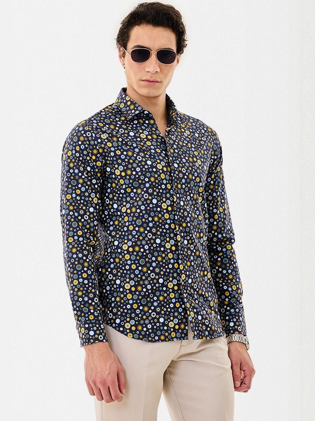 Snitch Floral Cotton Long Sleeves Slim Fit Shirt