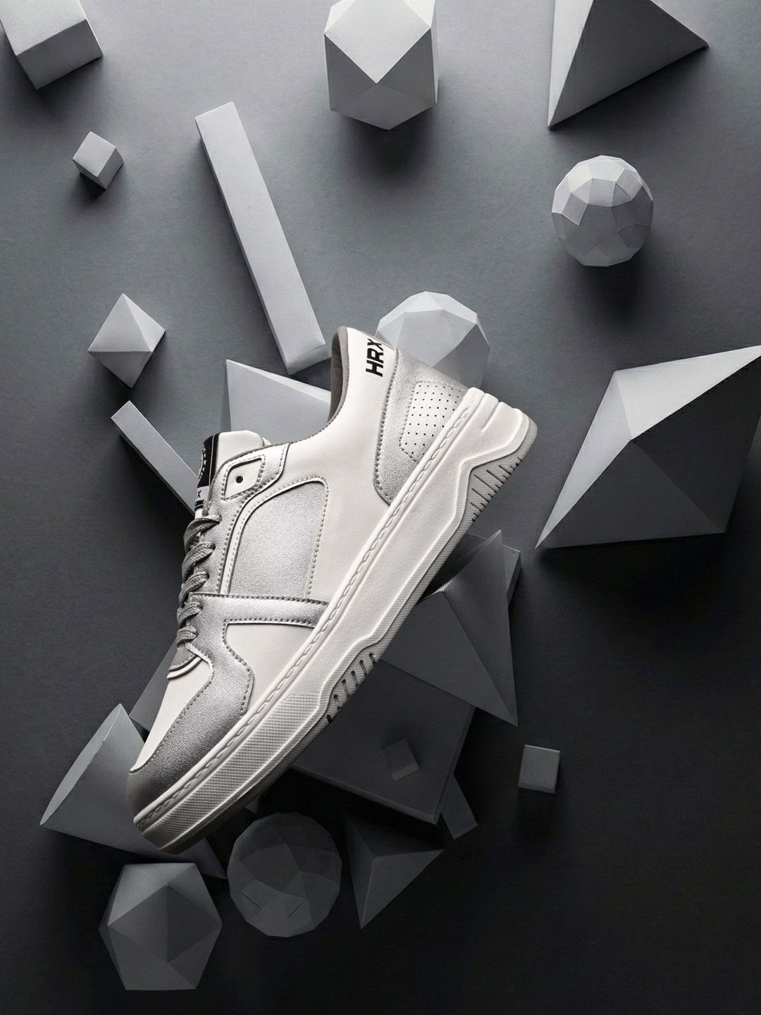 HRX by Hrithik Roshan HRX by Hrithik Roshan Women Colourblocked Sneakers