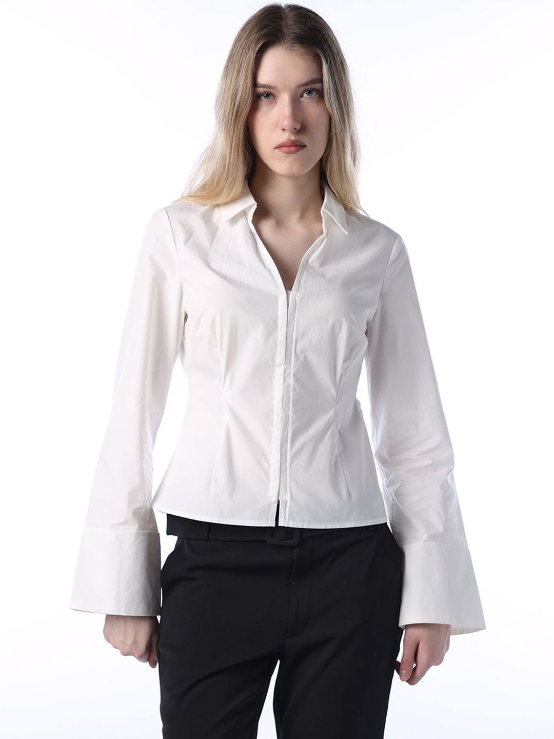 Slim Fit Casual Shirt ONLY Women Slim Fit Casual Shirt