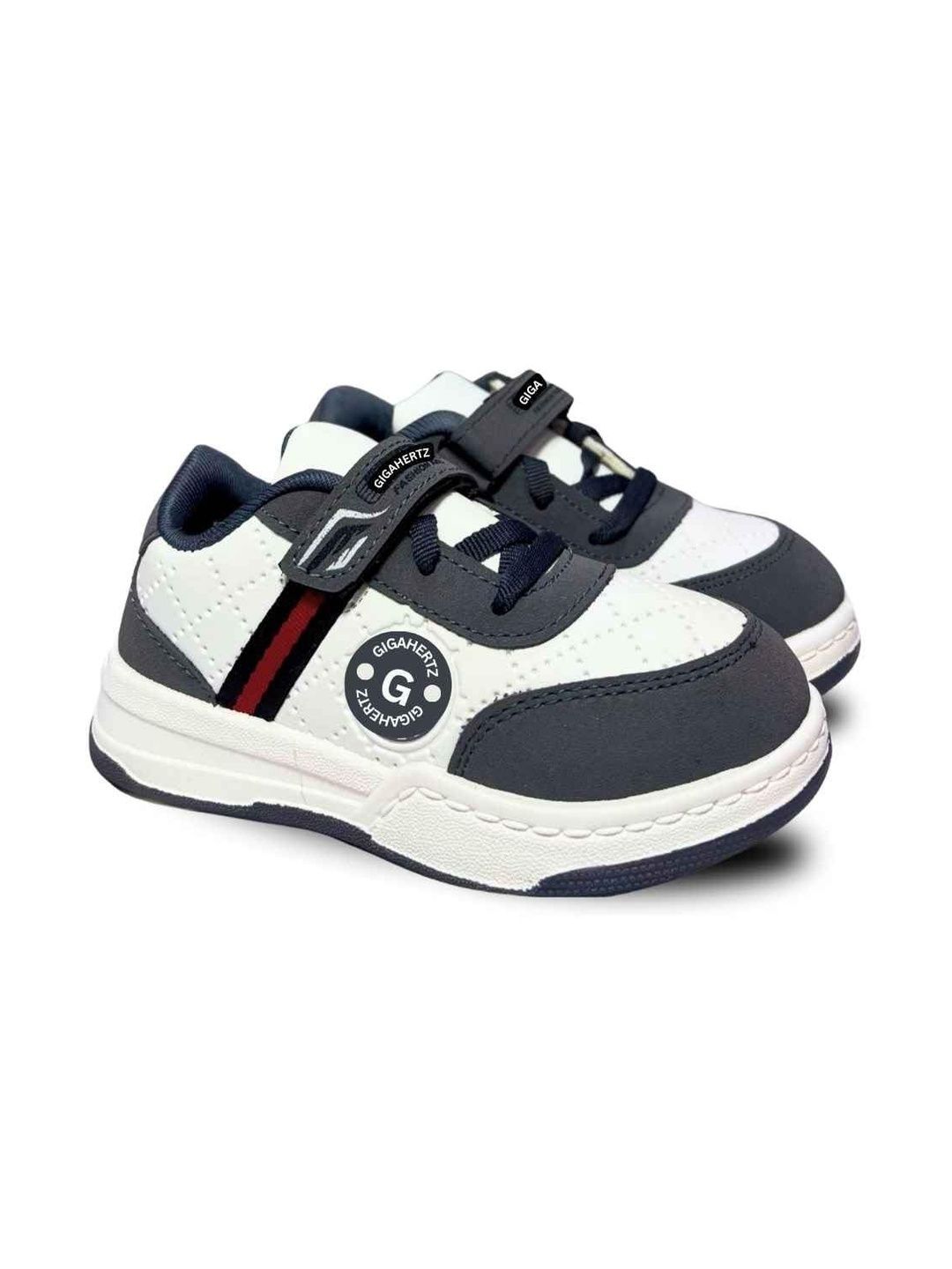 GIGAHERTZ Unisex Kids Textured Sneakers