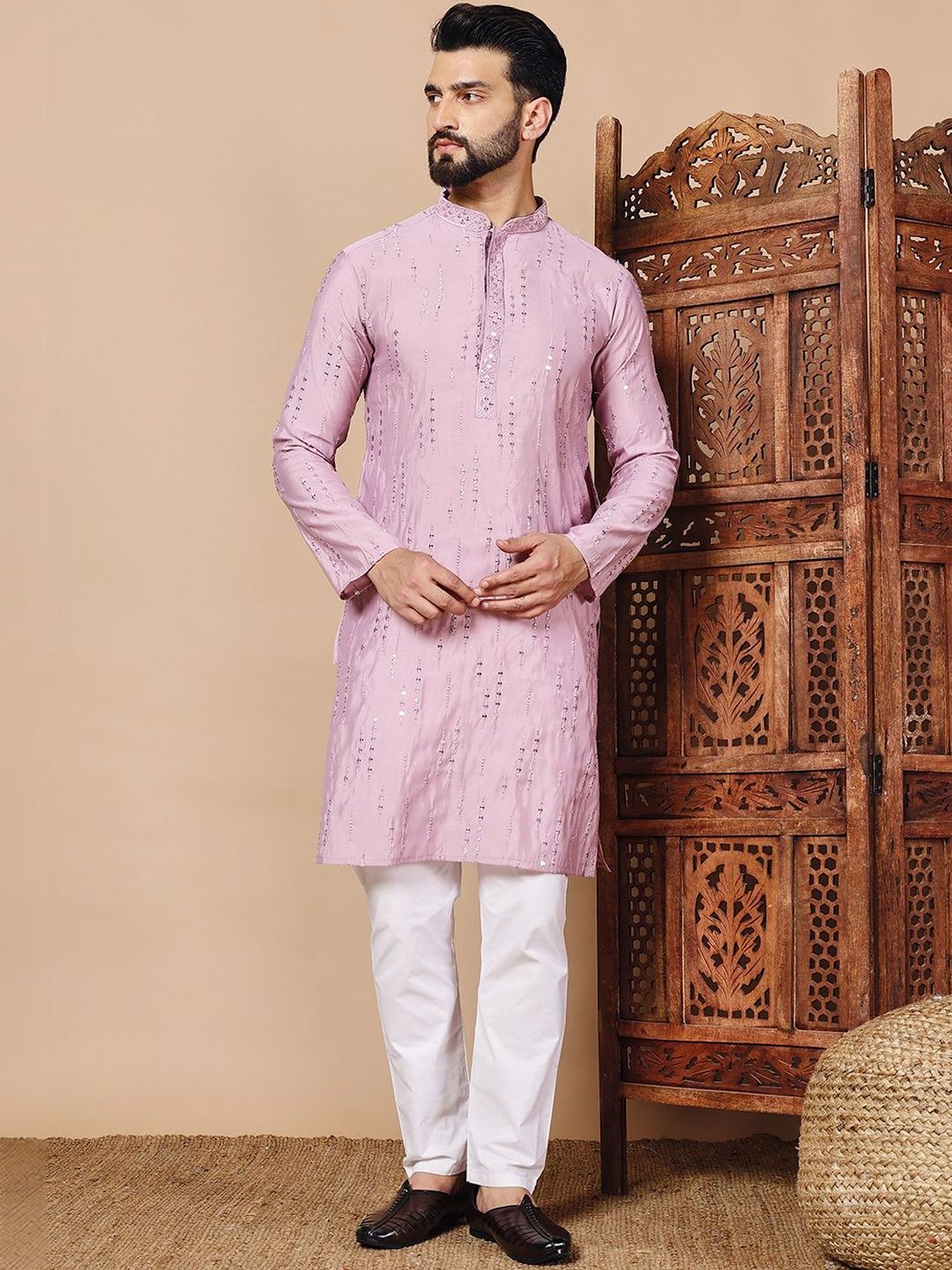 Anouk Men Embroidered Mirror Work Kurta