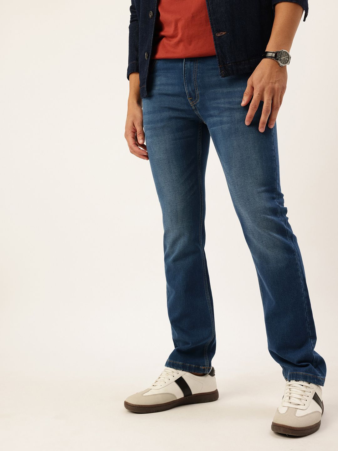 Nautica Men Straight Fit Mid-Rise Heavy Fade Stretchable Jeans