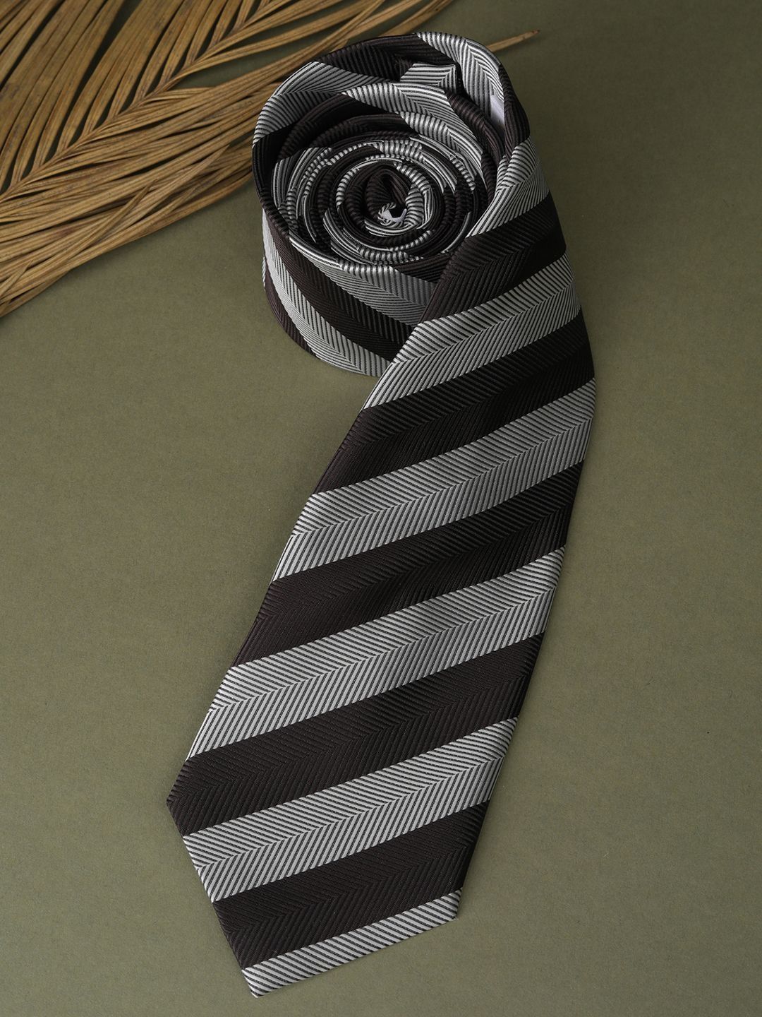 Allen Solly Men Striped Fashion