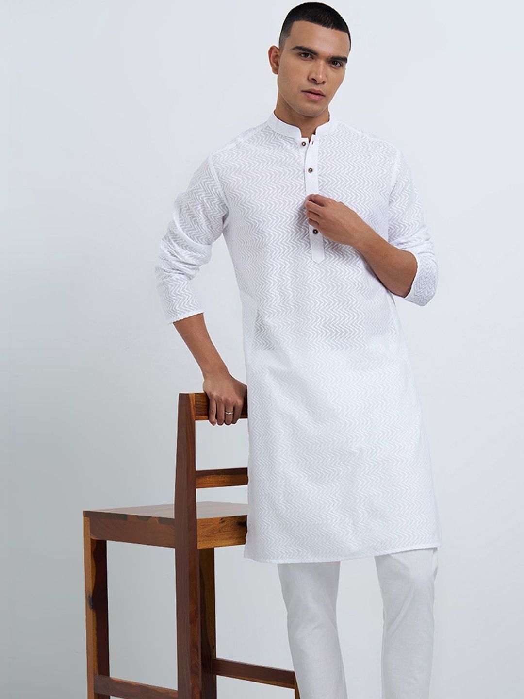 indus route by Pantaloons Men Flared Sleeves Thread Work Dobby Kurta