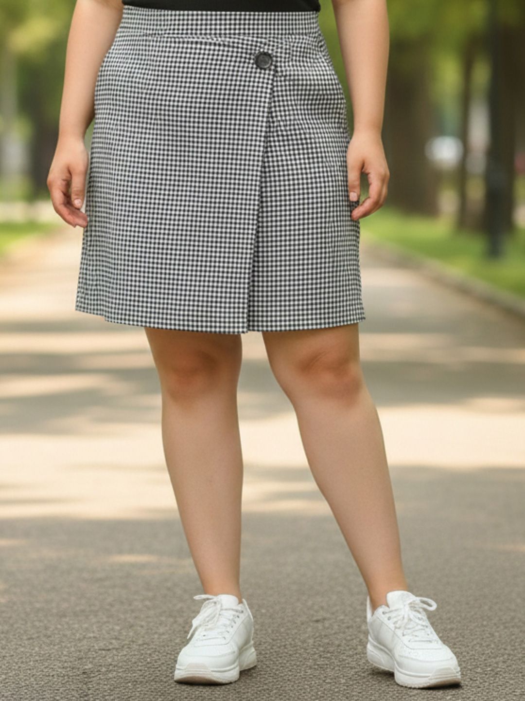 Indietoga Plus Size Checked Pure Cotton High Rise Knee Length Skorts