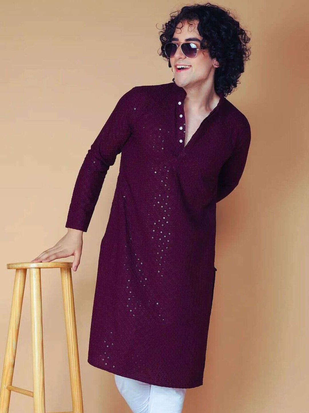 Anouk Men Embroidered Mirror Work Kurta