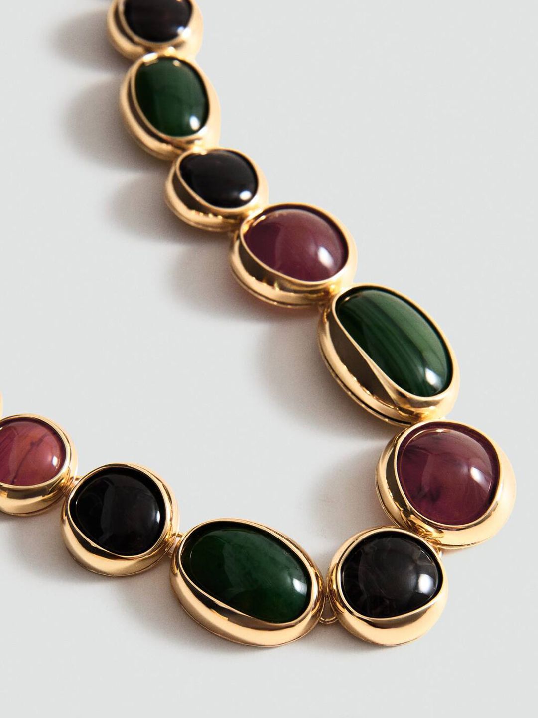 Dakota Multi Artificial Stones Necklace
