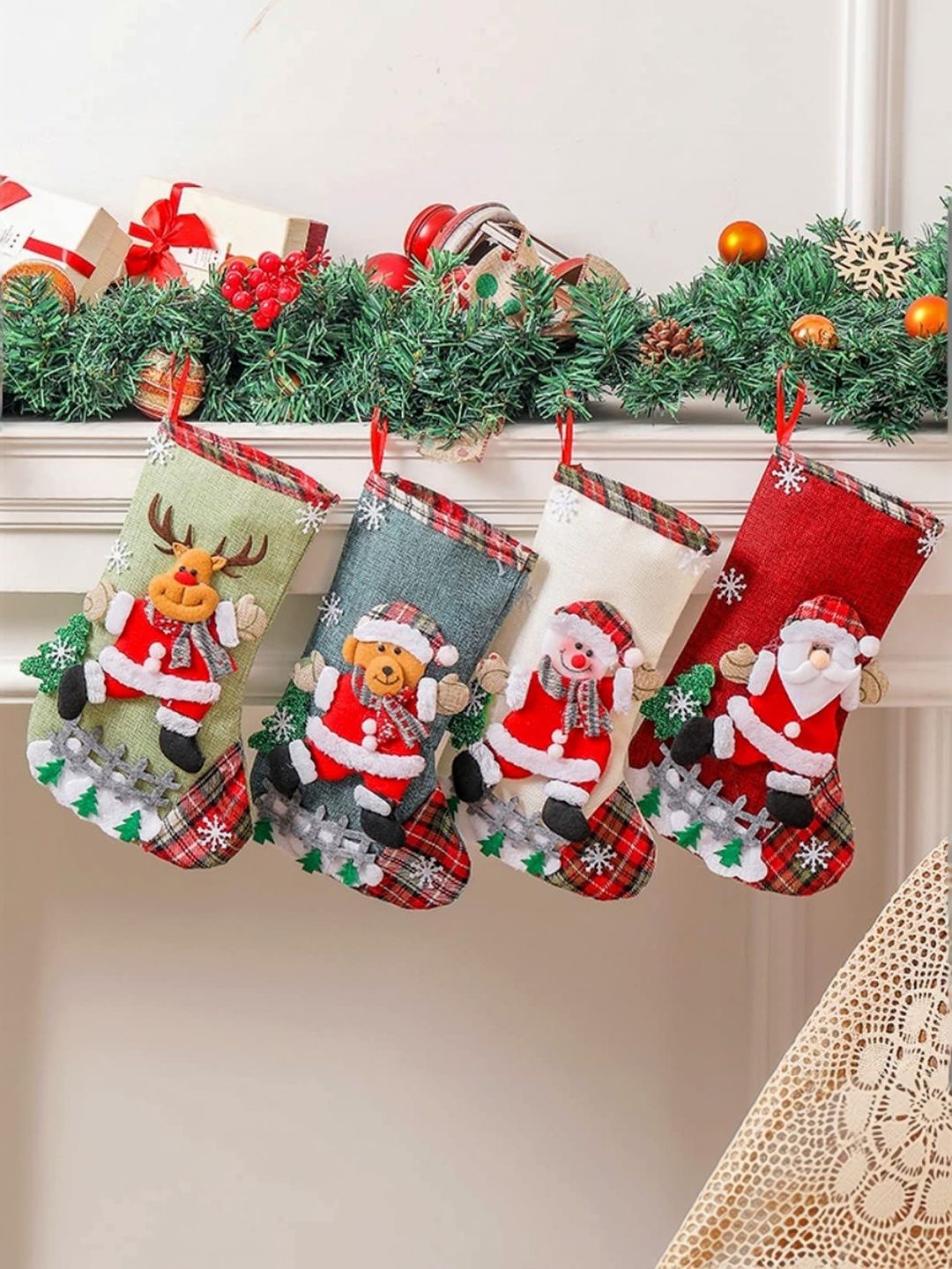 MAYCREATE 4Pcs Red & White Printed Christmas Hanging Stockings