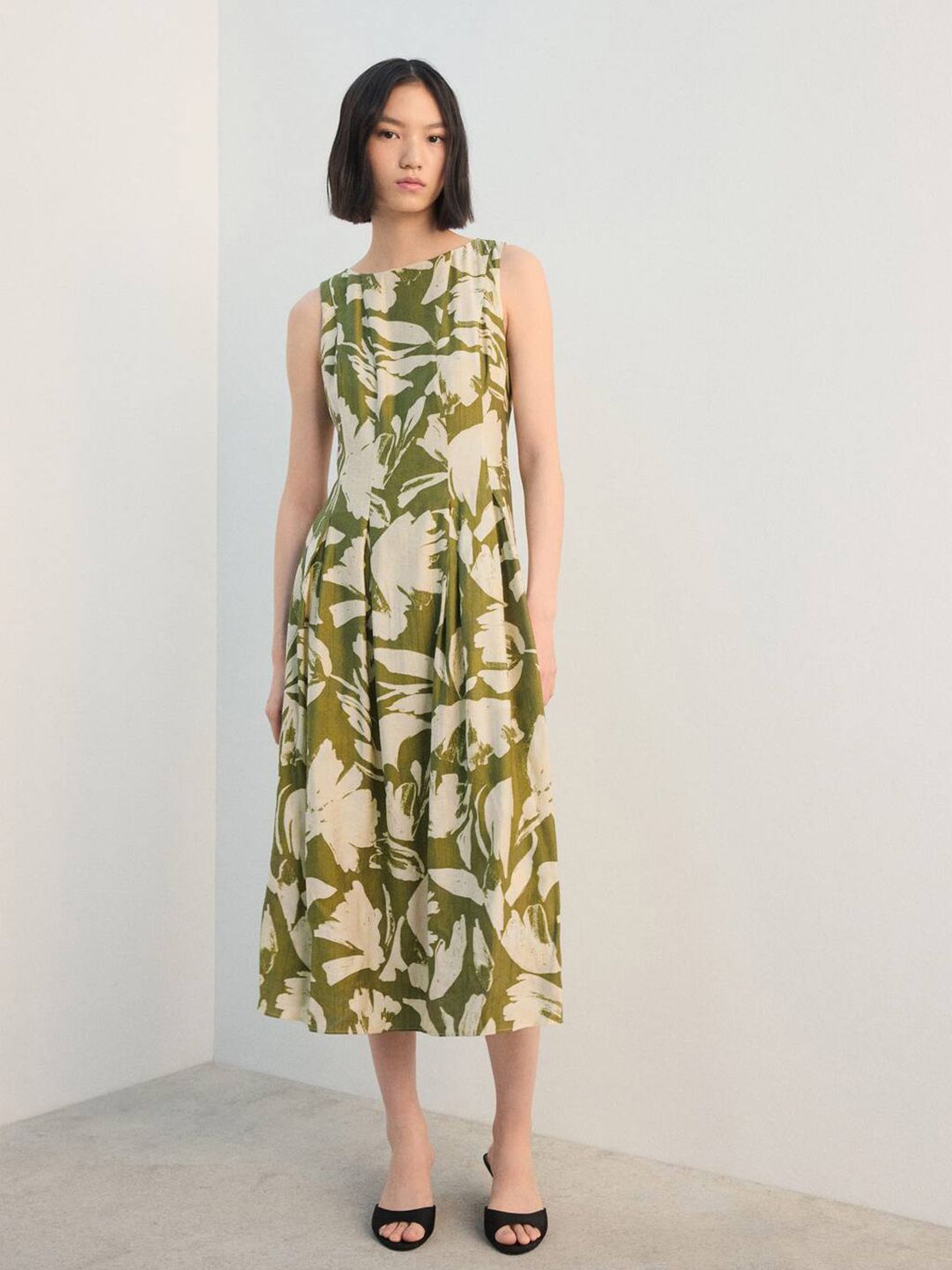 Floral Print A-Line Midi Dress