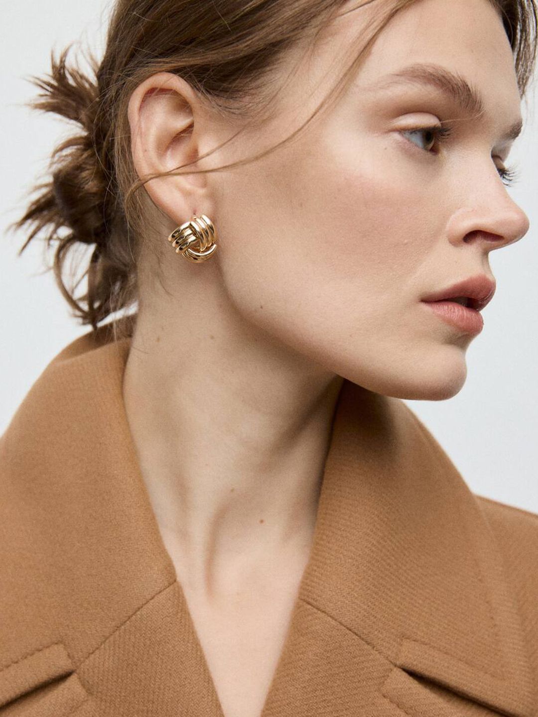 MANGO Contemporary Studs