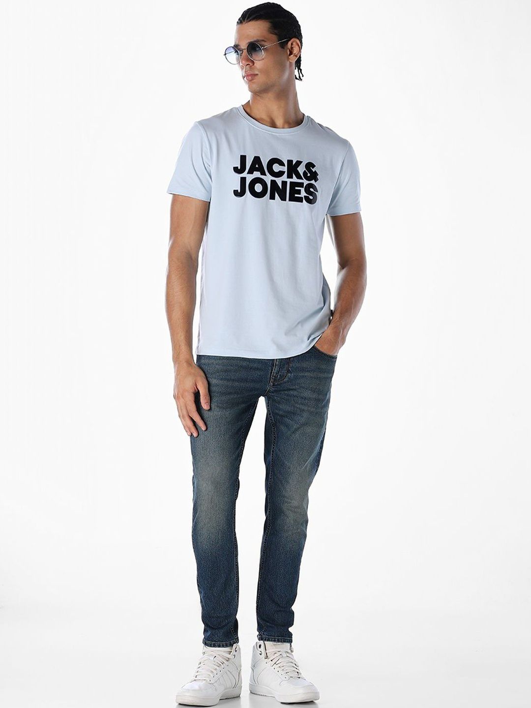 Slim Fit Low-Rise Light Fade Stretchable Jeans