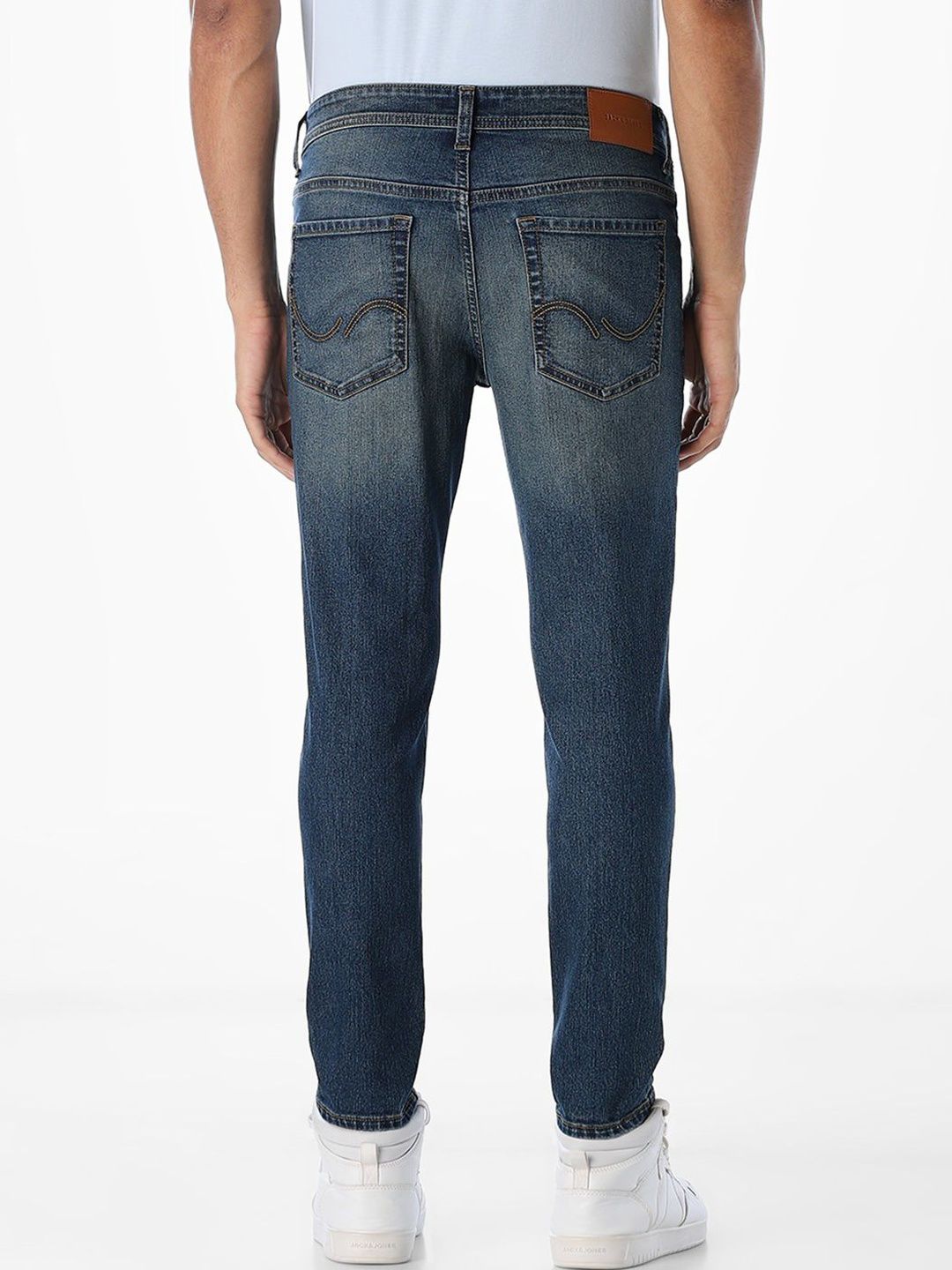 Slim Fit Low-Rise Light Fade Stretchable Jeans