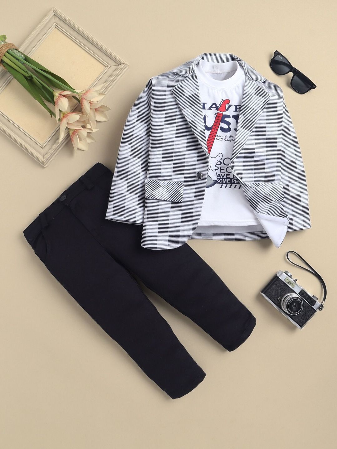 Sangria Boys Graphic Printed Single-Breasted Three-Piece Suits