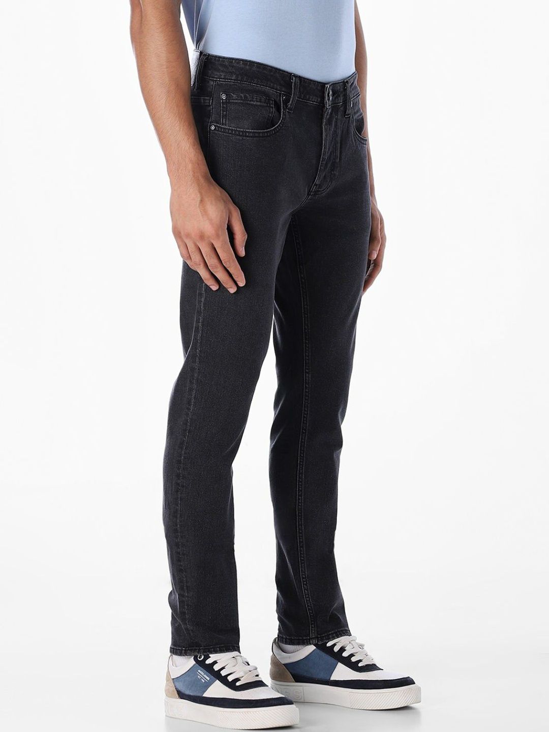 Ben Skinny Fit Low-Rise Light Fade Stretchable Jeans