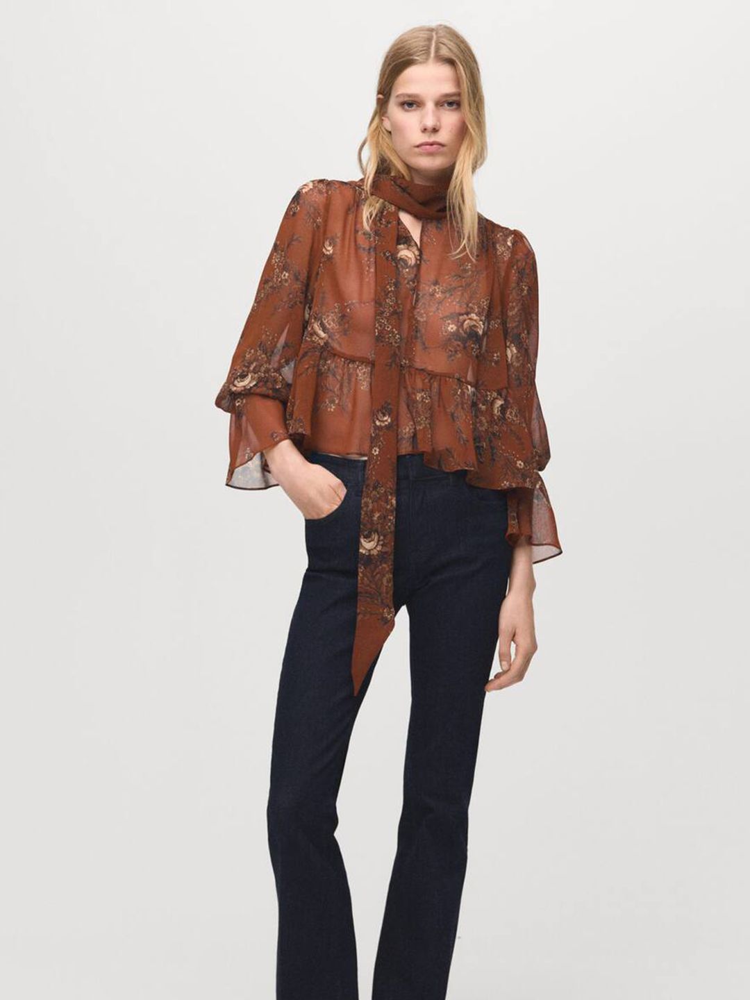 Floral Print Bell Sleeve Scarf Neck Peplum Crop Top