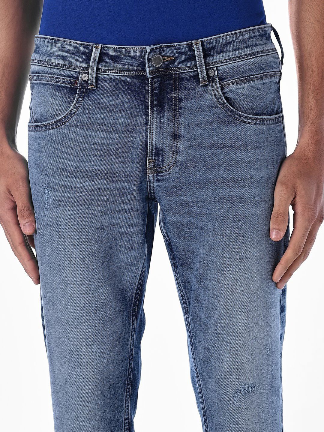 Slim Fit Low-Rise Mildly Distressed Light Fade Stretchable Jeans
